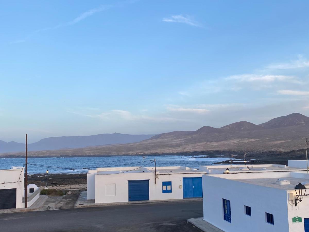 דירות Caleta de Caballo Casa Calandrilla מראה חיצוני תמונה